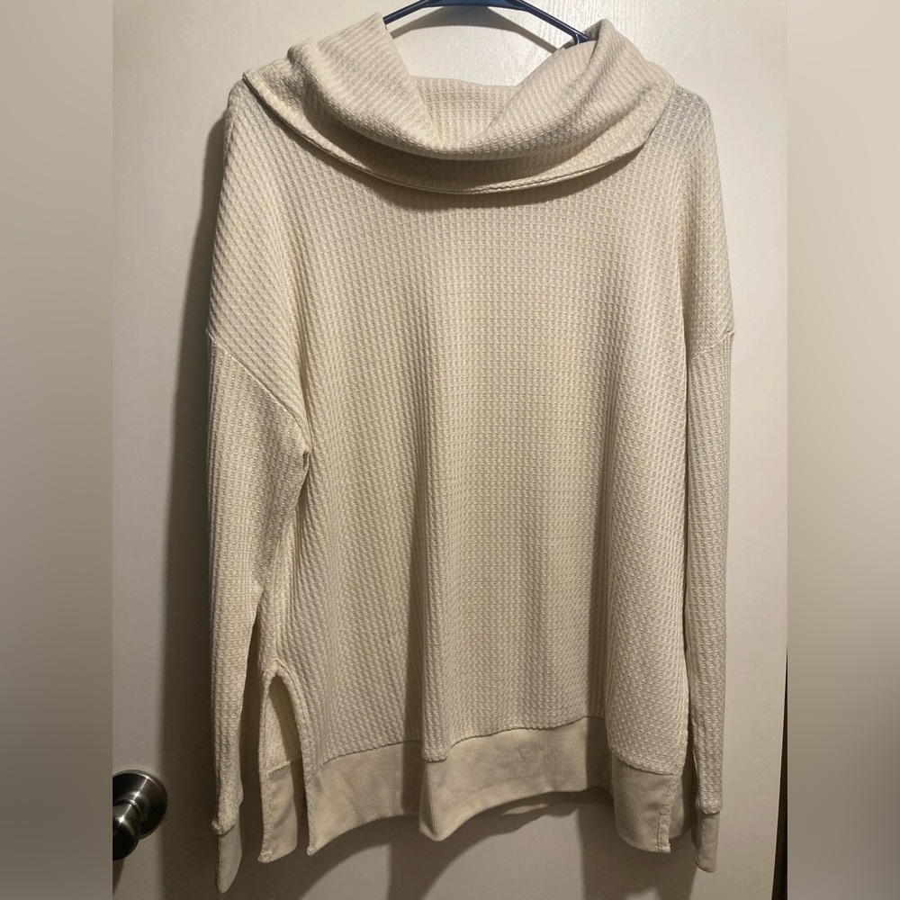 Live Well pullover - Picture 1 of 5